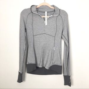 Lululemon Runderful 1/2 Zip Size 6